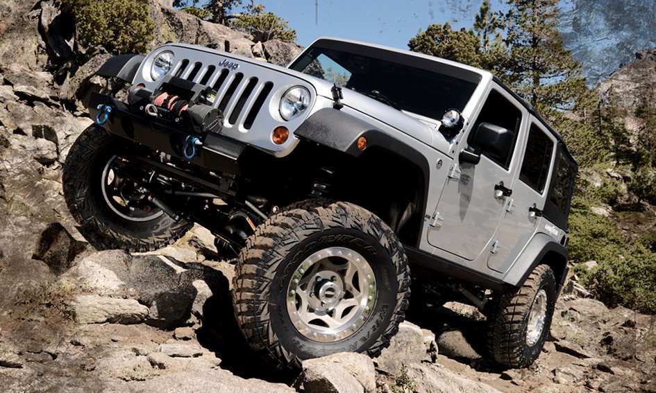 goodyear-wrangler-mtr-with-kevlar-off-ro