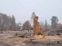 Вокруг вокзала пепелище