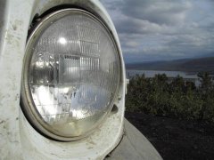 Тагер плачет глядя на озеро Джека Лондона