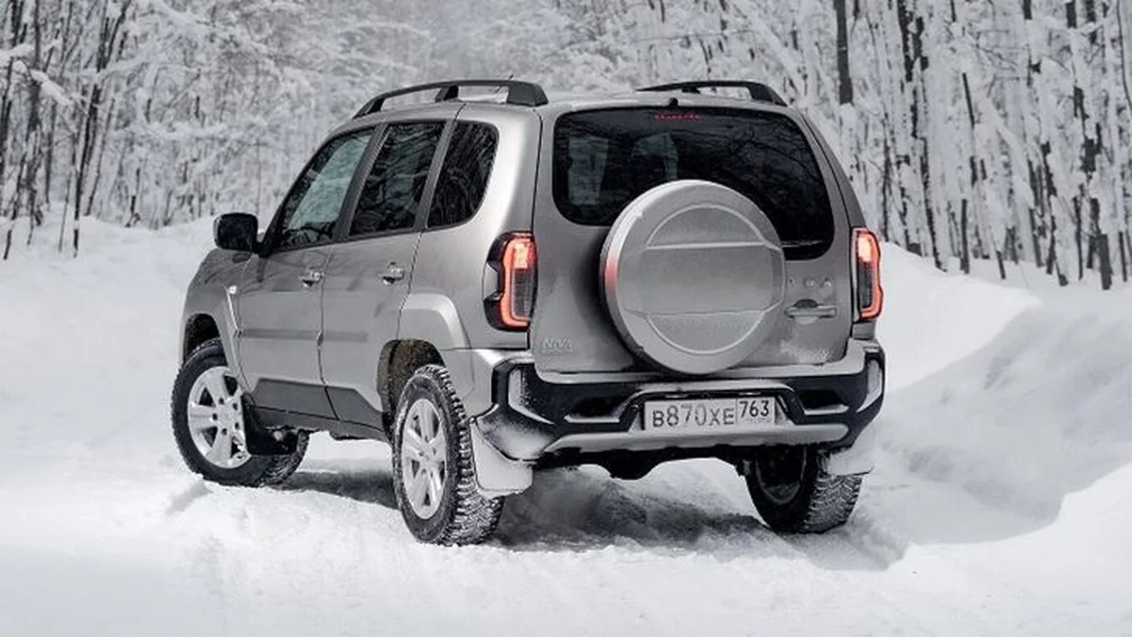 Фотография обновленной LADA Niva Travel