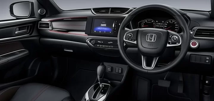 Honda WR-V на фоне российского пейзажа
