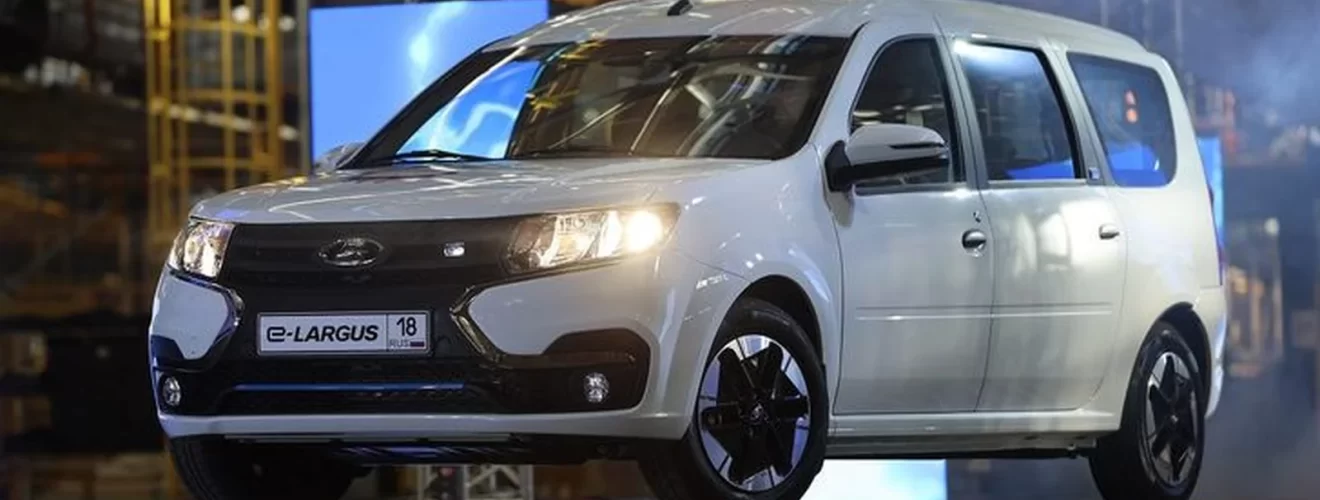 Фотография электрофургона LADA e-Largus на испытаниях