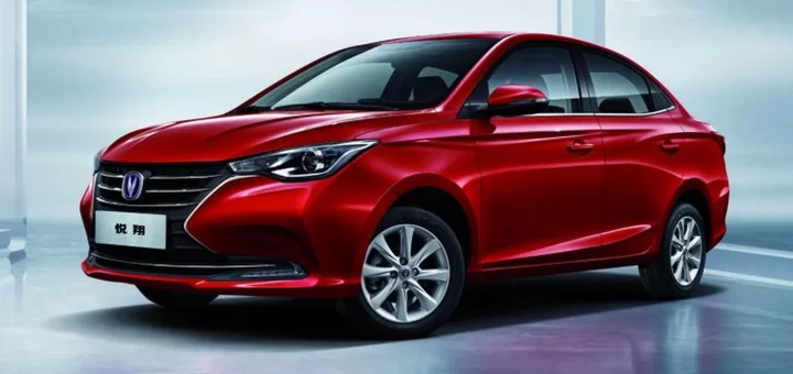 Фотография десяти самых дешевых автомобилей в России