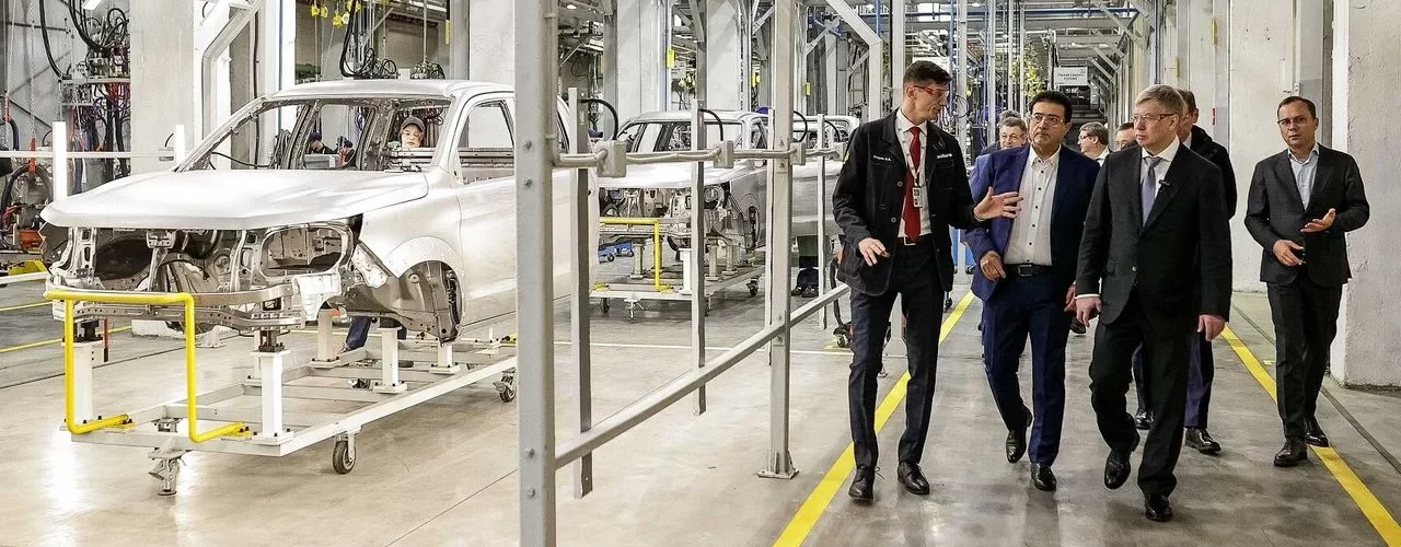 Фотография модернизированного участка аудита качества автомобилей на Ульяновском автозаводе.