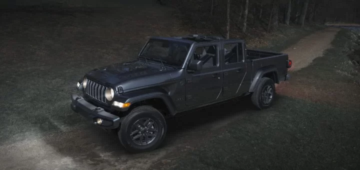 Jeep Gladiator Dark Sky: спецверсия пикапа с черными акцентами