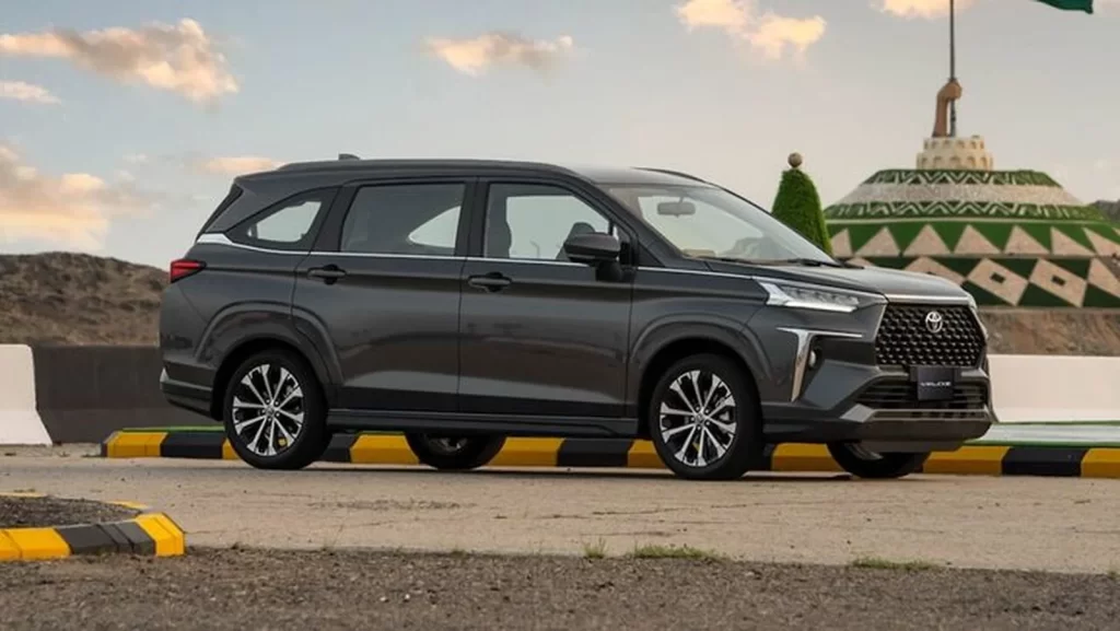 Фото Toyota