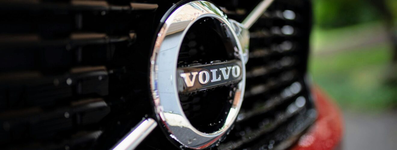volvo logo