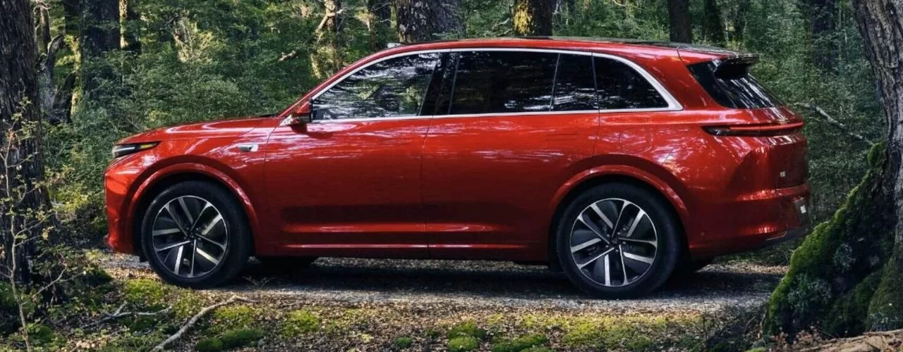 График падения продаж гибридных автомобилей в России