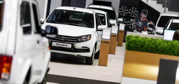 График продаж автомобилей LADA