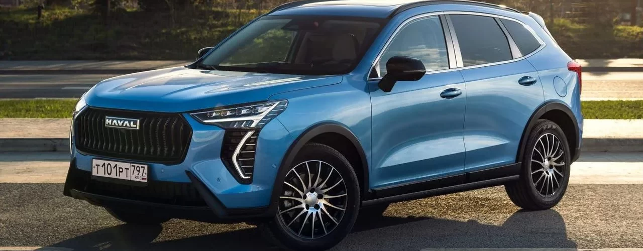 Haval Jolion на дороге