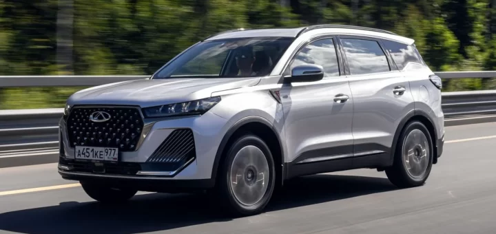 График изменения цен на новые автомобили в России