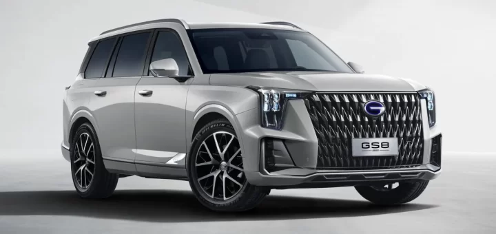 Обновленный GAC GS8 Dragon в России