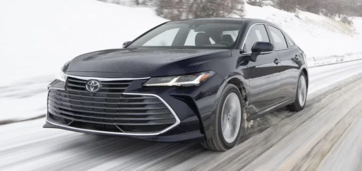 Toyota Avalon: новый седан на российском рынке