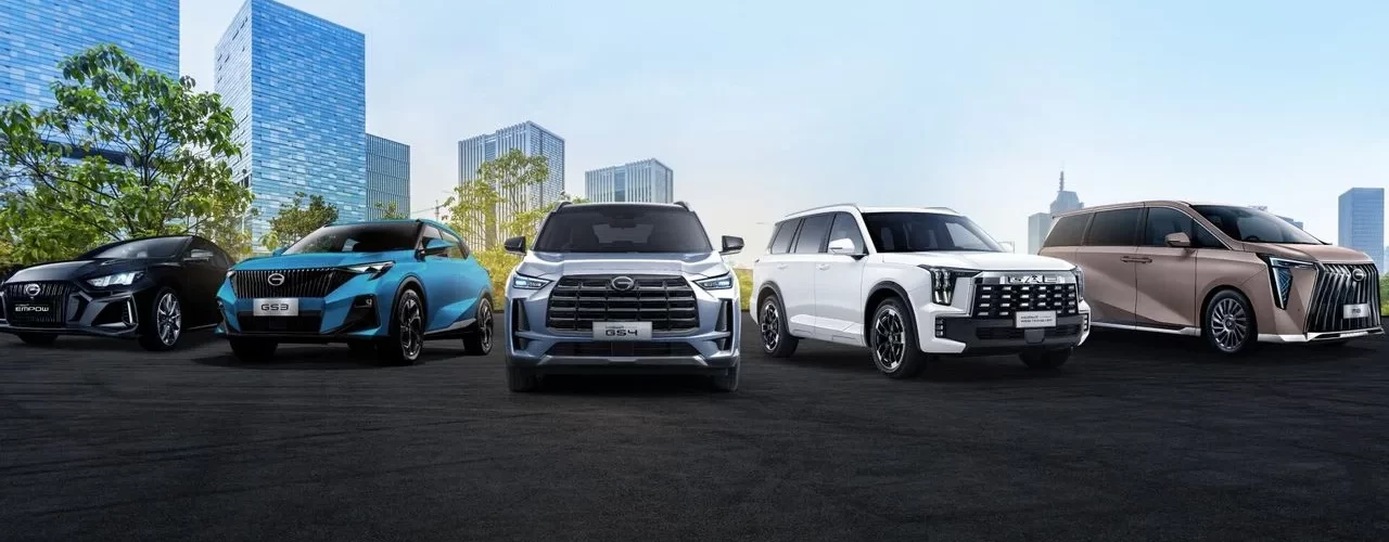 Фотография юбилейного 30-тысячного автомобиля GAC, проданного в России.