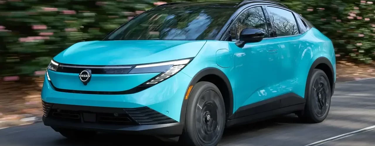 Новый Nissan Leaf – стильный семейный электрокроссовер