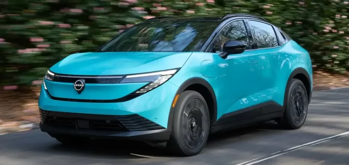 Новый Nissan Leaf – стильный семейный электрокроссовер