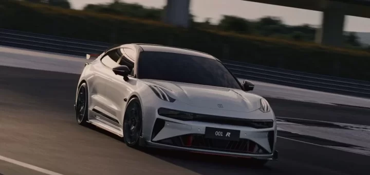 Фотография нового Zeekr 001 FR