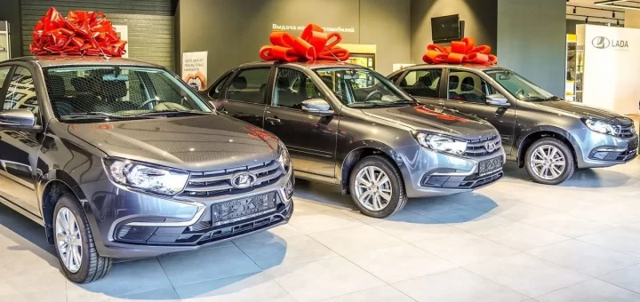 Снижение спроса на автомобили в России 2025