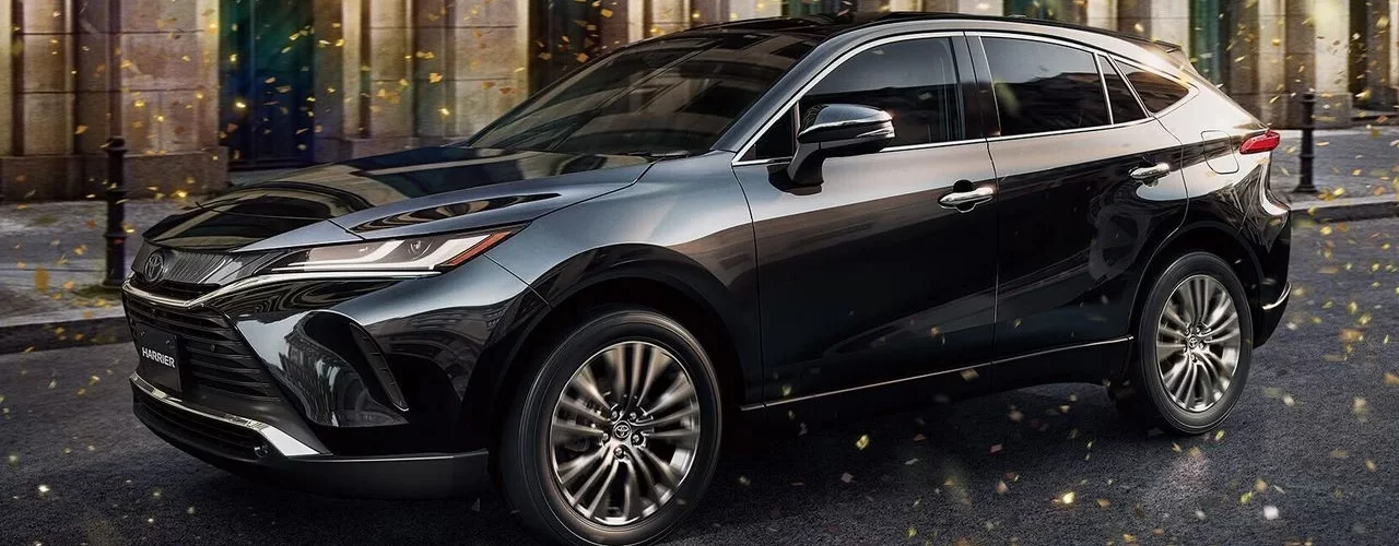 Toyota Harrier семейный кроссовер