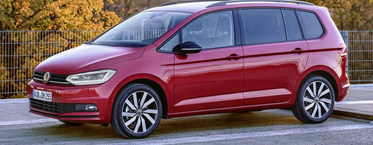Volkswagen Touran — семиместный компактвэн