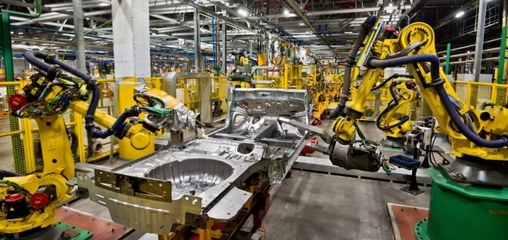 Российские автомобильные заводы на летних каникулах