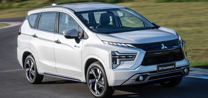 Mitsubishi Xpander Cross – семиместный компактвэн