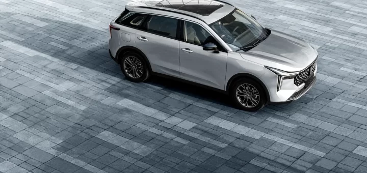 Фотография пяти самых дешевых кроссоверов в России