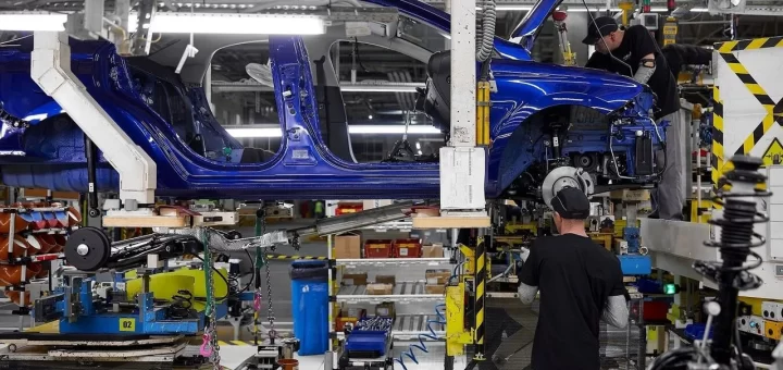 Завод АвтоВАЗ в Санкт-Петербурге