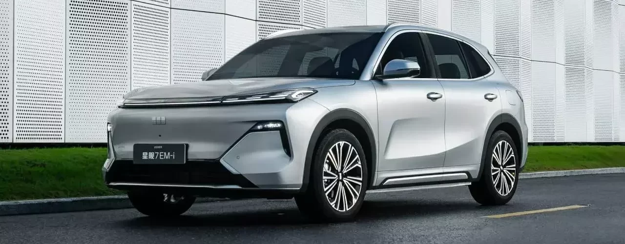 Гибридный кроссовер Belgee X80 PHEV