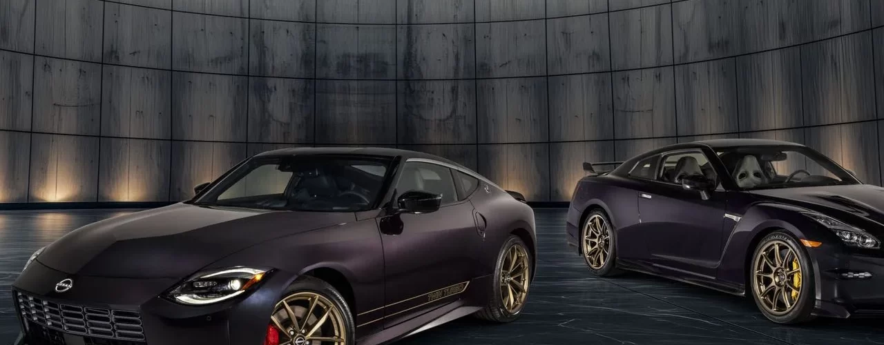 Nissan Z Heritage Edition 2026: темно-фиолетовый кузов, бронзовые диски