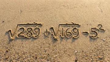 Забыли школьную математику? Проверьте себя с √289 + √169 — 5²