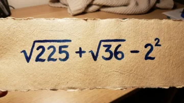Школьный пример с корнями и степенью: √225 + √36 — 2² = ?